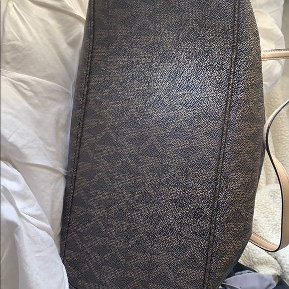 SOLD! - Picture 3 of 5